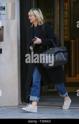 Zoe ball vu quitter BBC Radio 2 Studios - Londres avec : Zoe Ball Où : London, Royaume-Uni Quand : 05 mars 2019 Source : WENN.com Banque D'Images