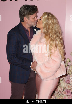 Los Angeles, CA, USA. 4ème apr 2019. Slade Smiley et Gretchen Rossi à la Patrick Ta Collection BEAUTÉ Lancement à Goya Studios à Los Angeles, Californie le 4 avril 2019. Credit : Faye Sadou/media/Alamy Punch Live News Banque D'Images