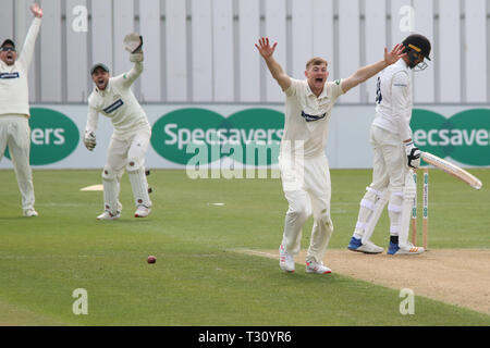 Hove, Sussex, UK. Le 05 Avr, 2019. Au cours de la ronde de championnat du comté de Specsavers 1 match entre la promenade Sussex v CCC CCC Leicestershire lors du 1er centre de masse, comté de Hove, Angleterre le 5 avril 2019. Photo de John Mallett. Usage éditorial uniquement, licence requise pour un usage commercial. Aucune utilisation de pari, de jeux ou d'un seul club/ligue/dvd publications. Credit : UK Sports Photos Ltd/Alamy Live News Banque D'Images