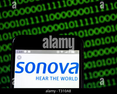 L'Ukraine. 5ème apr 2019. Sur cette photo, l'illustration a vu le logo de Sonova Holding AG affiche sur un téléphone intelligent. Crédit : Igor Golovniov SOPA/Images/ZUMA/Alamy Fil Live News Banque D'Images