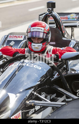 Birmingham, Alabama, USA. 5ème apr 2019. ED JONES (20) de l'Organisation Unis se prépare pour la pratique pour le Honda Indy Grand Prix de l'Alabama à Barber Motorsports Park à Birmingham, Alabama. (Crédit Image : © Walter G Arce Sr Asp Inc/ASP) Credit : ZUMA Press, Inc./Alamy Live News Banque D'Images