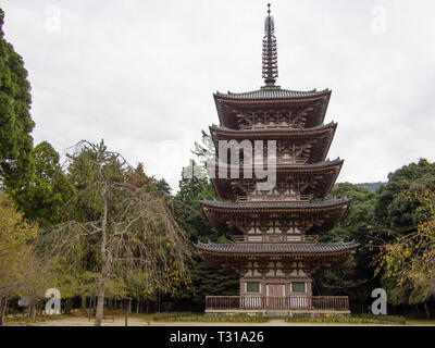 L'Five-Story Pagoda de Daigo-ji à Kyoto, au Japon. Cette pagode est le plus ancien bâtiment de Kyoto. Banque D'Images