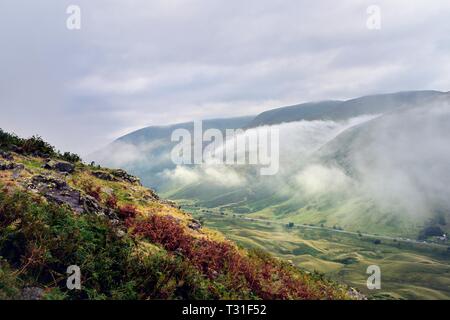 Inversion dans le nuage Dunmail valley Banque D'Images