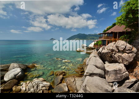 Bungalow avec vue sur mer. Koh Tao. L'archipel de Chumphon. Thaïlande Banque D'Images