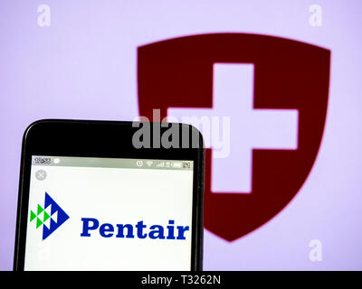 Dans cette photo illustration un logo Pentair vu affichée sur un téléphone intelligent Banque D'Images