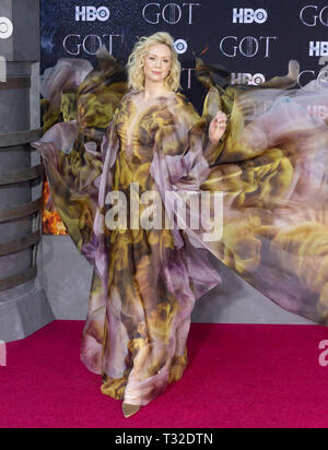 NEW YORK, NY 03 avril : Gwendoline Christie assiste à HBO 'Game of Thrones' premiere saison finale au Radio City Music Hall, le 03 avril, 2019 à New York Banque D'Images