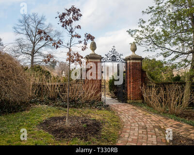 Washington DC, USA, le 2 mars 2019. Gate à Dumbarton Oaks ouse et jardins à Georgetown Banque D'Images