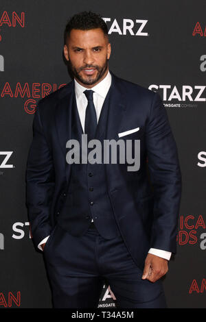 'American Gods' Saison 2 première au théâtre à l'hôtel Ace - Arrivées avec : Ricky Whittle Où : Los Angeles, California, United States Quand : 05 mars 2019 Credit : Nicky Nelson/WENN.com Banque D'Images