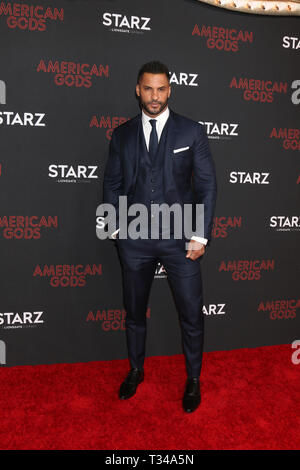 'American Gods' Saison 2 première au théâtre à l'hôtel Ace - Arrivées avec : Ricky Whittle Où : Los Angeles, California, United States Quand : 05 mars 2019 Credit : Nicky Nelson/WENN.com Banque D'Images