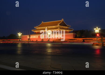 La Place Tiananmen de nuit, Beijing, Chine Banque D'Images