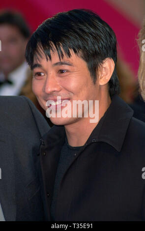 CANNES, FRANCE. 12 mai 2001 : l'acteur Jet Li lors de la première de Shrek au Festival de Cannes. © Paul Smith/Featureflash Banque D'Images