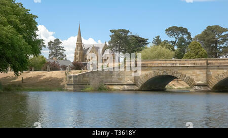 Fermer le pont et l'église à Ross en Tasmanie, Australie Banque D'Images