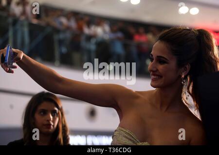 Noida, Inde. 06 avr, 2019. L'actrice de Bollywood Disha Patani pendant le lancement M.A.C cosmétiques composent la collection. Credit : Jyoti Kapoor/Pacific Press/Alamy Live News Banque D'Images