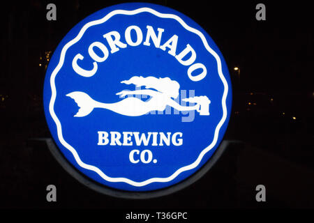 San Diego, Californie / USA - Juillet 24, 2018 : un restaurant sign pour le Coronado Brewing Co. à San Diego. Banque D'Images