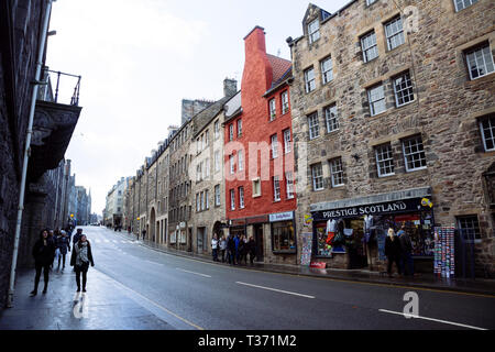 Édimbourg, Écosse - 9 février 2019 - Le Royal Mile est le coeur de la vieille ville d'Édimbourg Banque D'Images