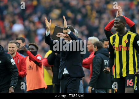 Londres, Royaume-Uni. Apr 7, 2019. Watford Manager Javi Gracia célèbre sa victoire après l'autre demi-finale de la FA Cup match entre Wolverhampton Wanderers et Watford au stade de Wembley, Londres, le dimanche 7 avril 2019. (Crédit : Leila Coker | MI News) usage éditorial uniquement, licence requise pour un usage commercial. Aucune utilisation de pari, de jeux ou d'un seul club/ligue/dvd publications. Crédit : MI News & Sport /Alamy Live News Banque D'Images