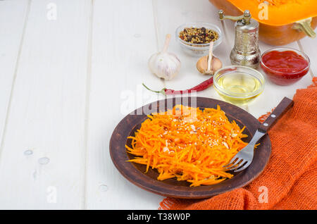 Salade de potiron délicieux régime alimentaire sain. Studio Photo Banque D'Images