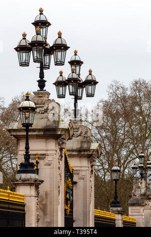 Le palais de Buckingham, le Mall, Londres, Samedi, Mars 23, 2019.Photo : David Rowland / One-Image.com Banque D'Images