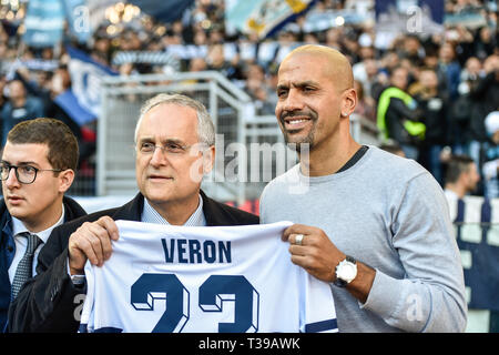 SS Lazio propriétaire Claudio Lotito et SS Lazio ancien joueur Juan Sebastian Veron au cours de la Serie A match entre SS Lazio et Sassuolo au Stadio Olimpic Banque D'Images