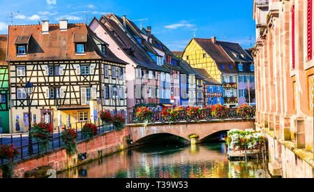 Maisons colorées traditionnelles à Colmar ville,Alsace,France. Banque D'Images