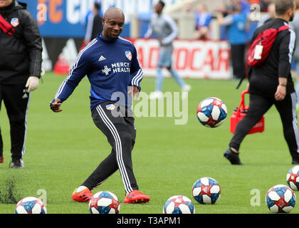 Cincinnati, Ohio, USA. Apr 7, 2019. Le FC Cincinnati Justin Hoyte se réchauffe avant un match de soccer MLS FC entre Cincinnati et Sporting Kansas City à Nippert Stadium à Cincinnati, Ohio. Kevin Schultz/CSM/Alamy Live News Banque D'Images