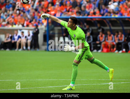 Cincinnati, Ohio, USA. Apr 7, 2019. Sporting KC attaquant Adrian Zendejas pendant un match de soccer MLS FC entre Cincinnati et Sporting Kansas City à Nippert Stadium à Cincinnati, Ohio. Kevin Schultz/CSM/Alamy Live News Banque D'Images