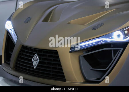 Edmonton, Alberta, Canada. 3ème apr 2019. Premier Salon de l'auto d'Edmonton- voiture voitures Felino annonce la Felino cB7r, l'un des 10 faits et fabriqués à Laval au Québec, Canada. Vendre au détail pour $365 000 $CAN, le FELINO cB7 est construit sur mesure, une voiture à la fois, selon les goûts et les demandes du client. Les voitures sont capables d'atteindre une vitesse de plus de 300 km/h. 2 de la cB7r sont déjà vendus et l'un d'eux avait déjà été livrés. Son modèle soeur le cB7 est plus léger et plus puissant. Credit : Ron Palmer/SOPA Images/ZUMA/Alamy Fil Live News Banque D'Images
