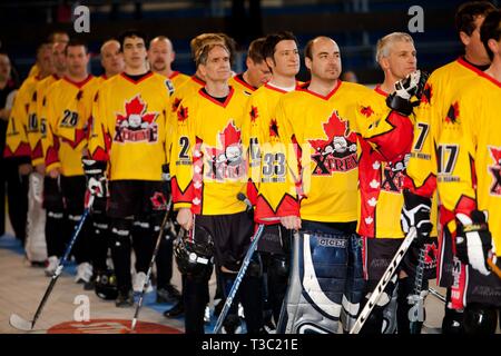 Bratislava, Slovaquie, du 11 au 14 novembre, 2010 : Maître de 1ère Coupe du Monde de Street & Ball Hockey - Équipe du Canada Banque D'Images