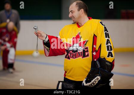 Bratislava, Slovaquie, du 11 au 14 novembre, 2010 : Maître de 1ère Coupe du Monde de Street & Ball Hockey gardien de but - Canada Banque D'Images