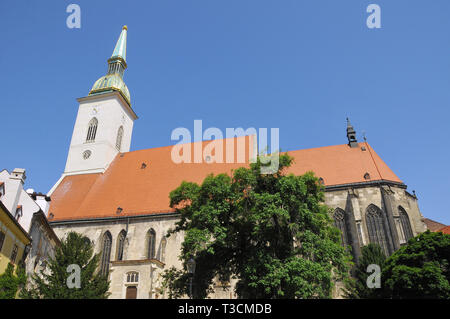 Cathédrale Saint-Martin, Katedrála svätého Martina, Szent Márton-dóm, Bratislava, Pozsony, Région de Bratislava, République slovaque, Europe Banque D'Images