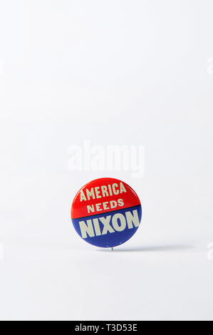 Bouton d'une campagne politique pour Richard Nixon à la présidence des États-Unis Banque D'Images