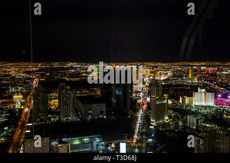 LAS VEGAS, NEVADA - 10 avril 2015 : Vue aérienne de la ville de la stratosphère, à Las Vegas, Nevada, united states Banque D'Images