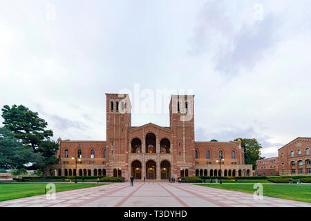 Los Angeles, 4 AVR : Vue extérieure de la Royce Hall le 4 avr 2019 à Los Angeles, Californie Banque D'Images