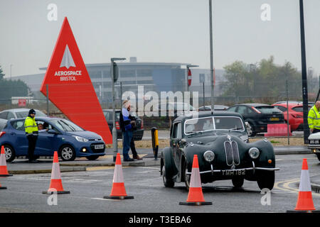 La cavalcade de la Concorde ; les voitures et les bus Bristol Bristol Aerospace Museum Photo n'est un Bristol 400 1948 Banque D'Images