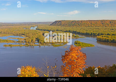 Vue spectaculaire sur le confluent de la Wisconsin et du Mississippi Rivers Banque D'Images