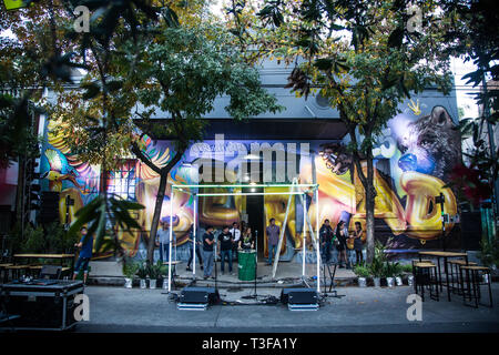 Buenos Aires, Argentine. Le 08 Avr, 2019. L'Espacio Cultural Carlos Gardel sur la soirée de Berlin. Berlin et Buenos Aires va célébrer le 25e anniversaire du jumelage en 2019. Sous la devise no FreedomBerlin va de Buenos Aires, les représentants des deux villes cordialement invités vous faire l'expérience de creative Berlin à Buenos Aires. Crédit : Nicolas Villalobos/dpa/Alamy Live News Banque D'Images