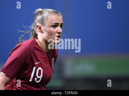 La masse de comté, Swindon, Royaume-Uni. Apr 9, 2019. Womens International football friendly l'Angleterre contre l'Espagne, Géorgie de Stanway Angleterre : Action Crédit Plus Sport/Alamy Live News Banque D'Images