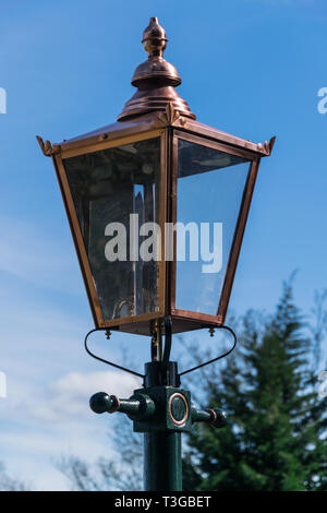 Détail d'une lampe à gaz à Malvern, c'est dit l'inspiré des lampes à gaz CS Lewis quand il a écrit "Le Lion, La Sorcière Blanche et l'armoire" Banque D'Images