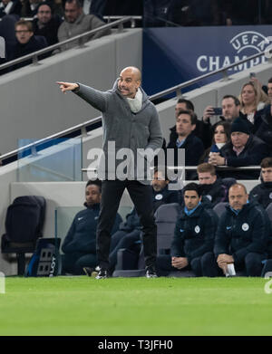 Londres, Royaume-Uni. Apr 9, 2019. L'entraîneur de Manchester City Josep Guardiola donne au cours de l'UEFA Champions League finale match aller premier quater entre Tottenham Hotspur et Manchester City au Tottenham Hotspur Stadium à Londres, Angleterre le 9 avril 2019. Tottenham Hotspur a gagné 1-0. Credit : Han Yan/Xinhua/Alamy Live News Banque D'Images