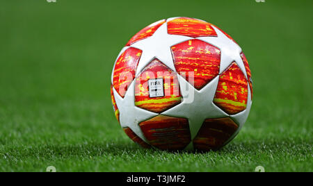 Londres, Royaume-Uni. 9Th avr 2019. Le match ball pour le quart de finale de la Ligue des Champions, premier match aller, Tottenham Hotspur v Manchester City au Tottenham Hotspur Stadium, Londres, Royaume-Uni. Credit : Mitchell Gunn/ESPA-Images/Alamy Live News Banque D'Images