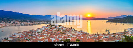 Coucher de soleil en Grèce, Poros Banque D'Images