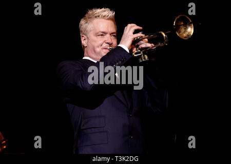 Poughkeepsie, USA. 25 Jun, 2015. Chris Botti à fonctionne à l'Bardavon 1869 Opera House le 25 juin 2015 à Poughkeepsie, NEW YORK. crédit : Steve Mack/S.D. Mack Photos/Alamy Banque D'Images