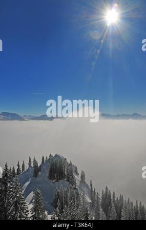 Vue depuis la station de montagne le Laberbergbahn, Oberammergau, à Saint-Luc, à l'arrière-plan les montagnes, Bavaria, Germany, Europe Banque D'Images