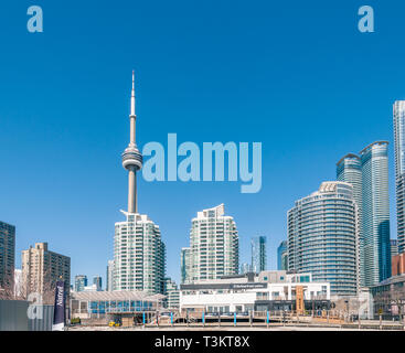 Toits de La Tour CN Banque D'Images