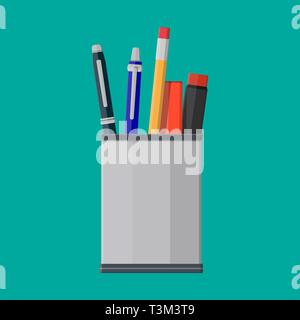 Des stylos, un crayon dans le support. Stylo à bille, Crayon avec gomme en caoutchouc et tasse. Cas de feutre. Les fournitures de bureau et papeterie. Dans l'illustration vectorielle Illustration de Vecteur