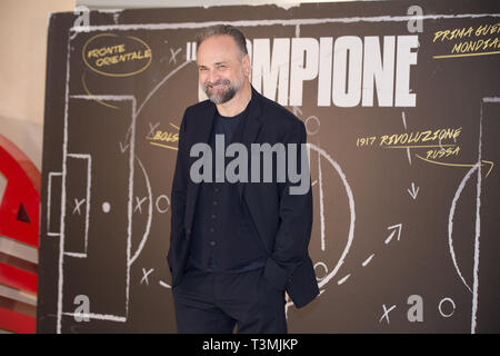 Roma, Italie. 10 avr, 2019. Massimo Popolizio Photocall du film italien 'Il Campione' Credit : Matteo Nardone/Pacific Press/Alamy Live News Banque D'Images