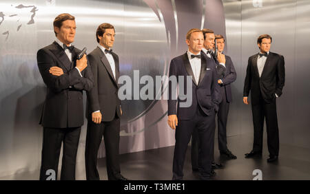 Musée de cire Madame Tussaud's, tous les acteurs de James Bond à l'écran Banque D'Images