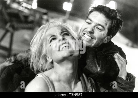 Geena Davis et Craig Bierko dans le film The Long Kiss Goodnight, 1996 Banque D'Images