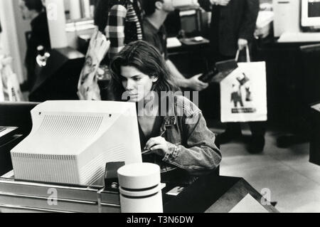 L'actrice Sandra Bullock dans le film The Net, 1995 Banque D'Images