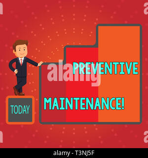 Écrit remarque montrant l'entretien préventif. Concept d'entreprise pour l'entretien de routine pour aider à empêcher l'équipement d'affaires de présenter la croissance et succ Banque D'Images